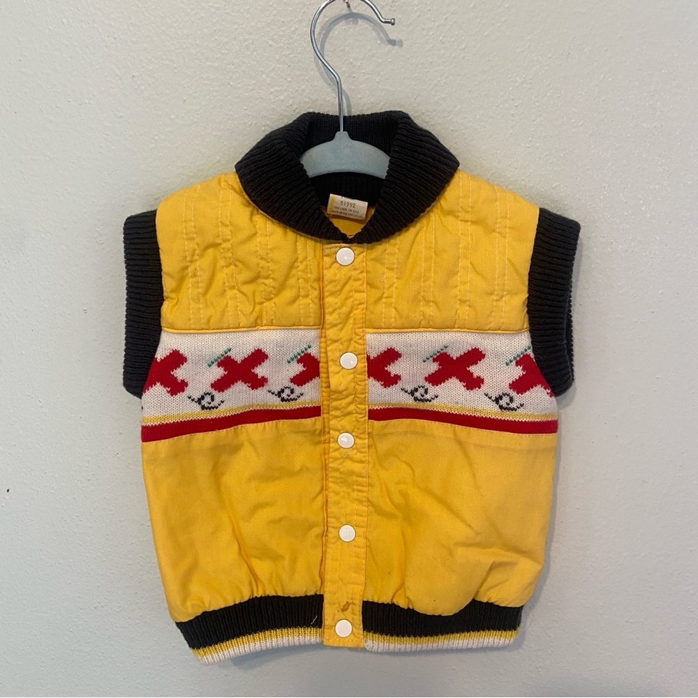 💝5/$20 Vintage Baby Togs 80s Quilted Pattern Yellow Vest Knit